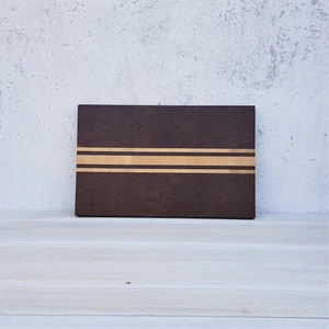Modern Walnut Ribbon vágódeszka 3