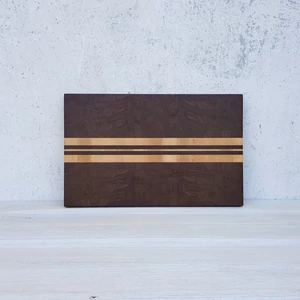 Modern Walnut Trio L vágódeszka amerikai dió juhar sávval